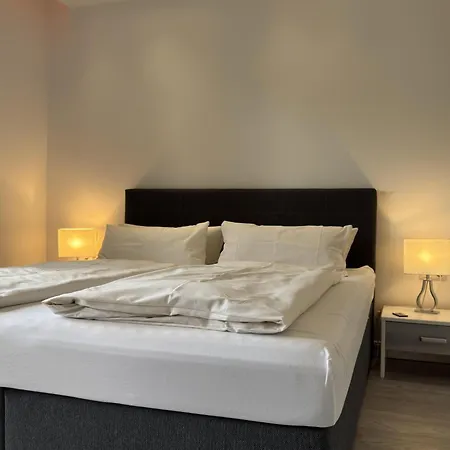 Im Historischen Bahnhof, * Drei Annen Hohne