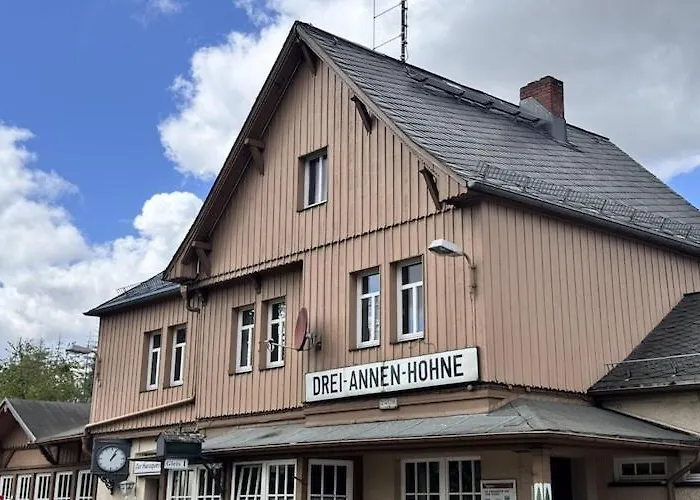 Im Historischen Bahnhof,